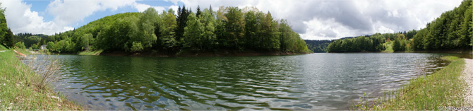 Panorama jezera u Lokvama Panorama jezera u lokvama / fotografija: Matko Jelkić
